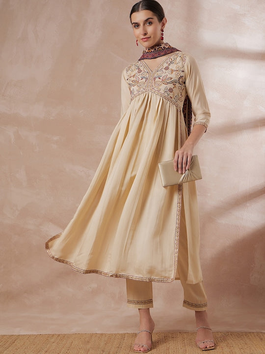 All about you Beige Floral Embroidered Regular Thread Work Kurta With Trousers & Dupatta