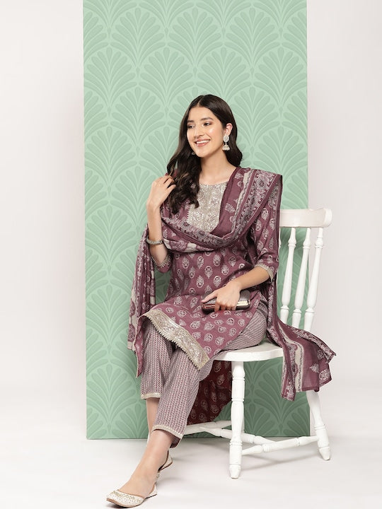 Yufta Women Floral Yoke Design Regular Chanderi Silk Kurta with Trousers & Dupatta