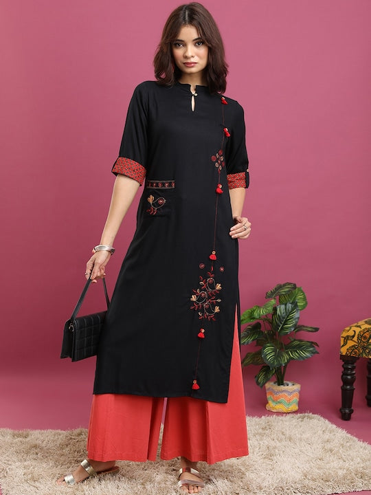 Vishudh Black Ethnic Motifs Embroidered Mandarin Collar Roll-Up Sleeves Straight Kurta