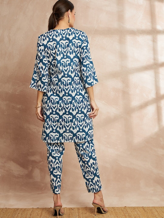 All about you Ethnic Motifs Printed Keyhole Neck High Low Pure Cotton Kurta with Trousers