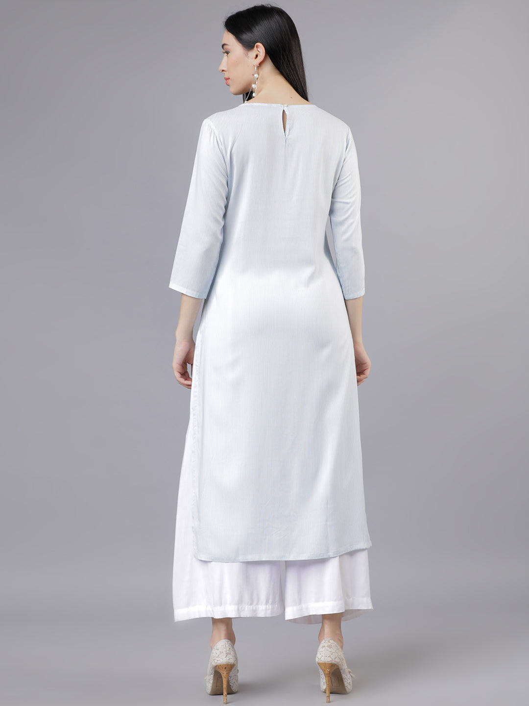 Vishudh Women White Embroidered Straight Kurta