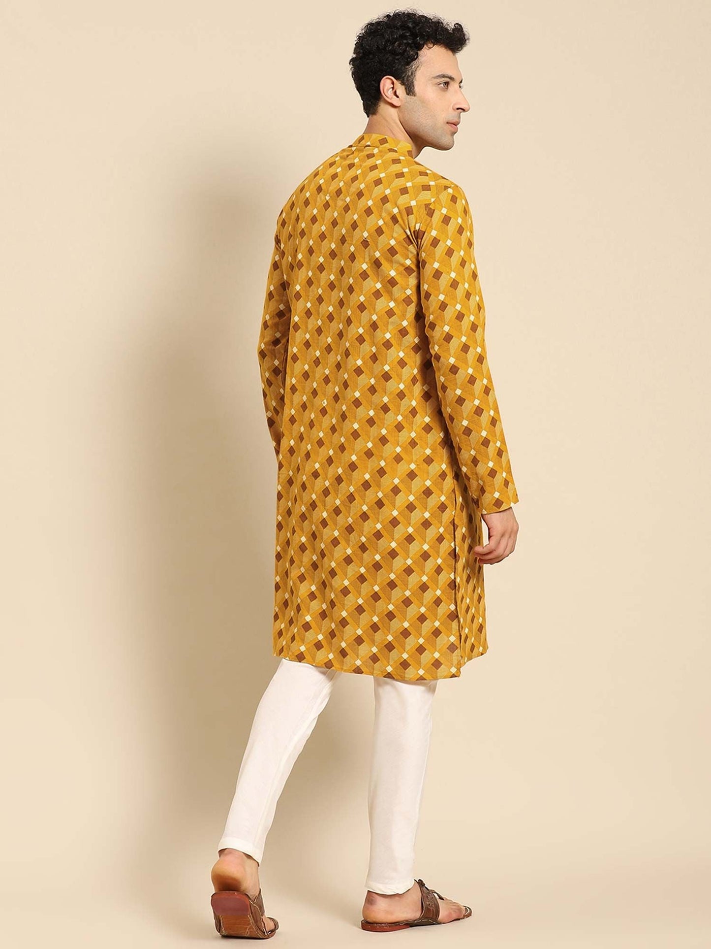 Amodh by Kisah Men Mustard Kurta (Set of 2)