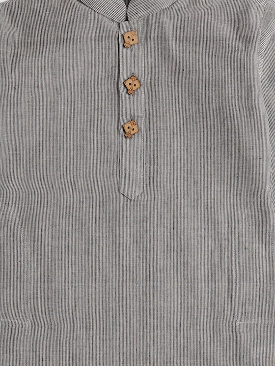 Vastramay Sishu Boys Cotton Handloom Kurta