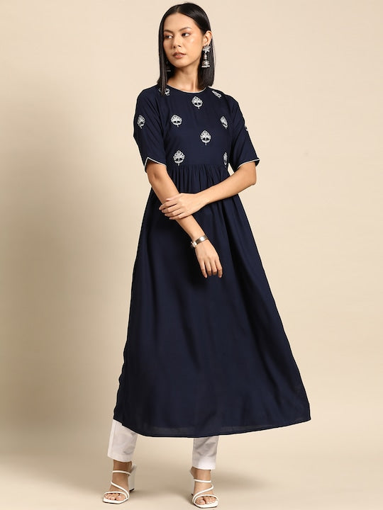 All about you Women Embroidered Kurta