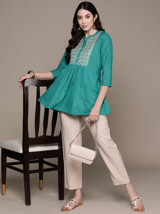 Anubhutee Floral Yoke Design Mirror Work Pure Cotton Mirror Work Pleated Kurti