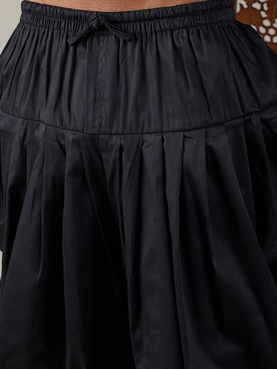 Vastramay Ethnic Motifs Embroidered Regular Sequinned Kurta With Pyjamas