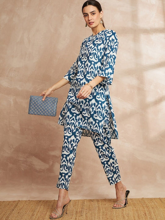 All about you Ethnic Motifs Printed Keyhole Neck High Low Pure Cotton Kurta with Trousers