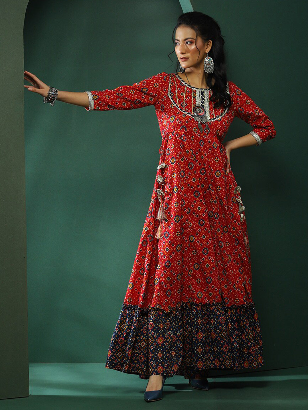 AKS Round Neck Three Quarter Sleeves Floral Print Maxi Dress
