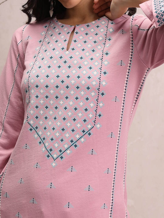 Vishudh Ethnic Motifs Printed Keyhole Neck Straight Kurta
